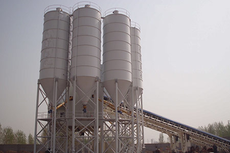 <b>HZS120 Concrete Batching Plant</b>